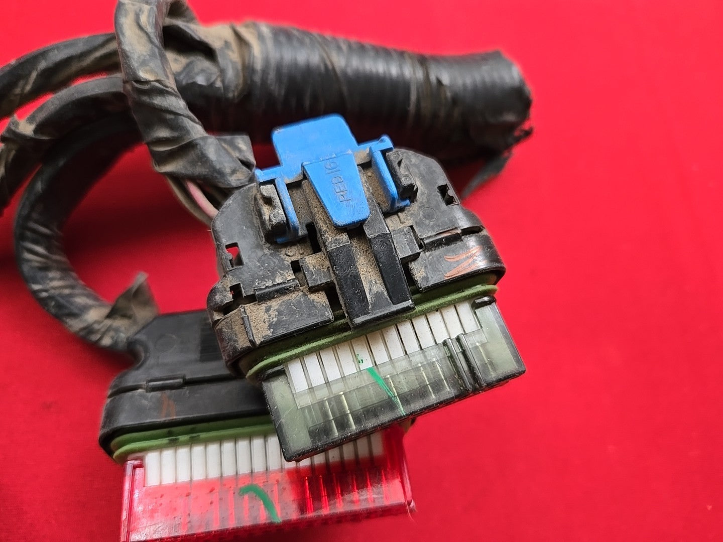 1998-2002 Chevy Olds GMC Cadillac V8 Engine Control Module ECM ECU - PIGTAILS