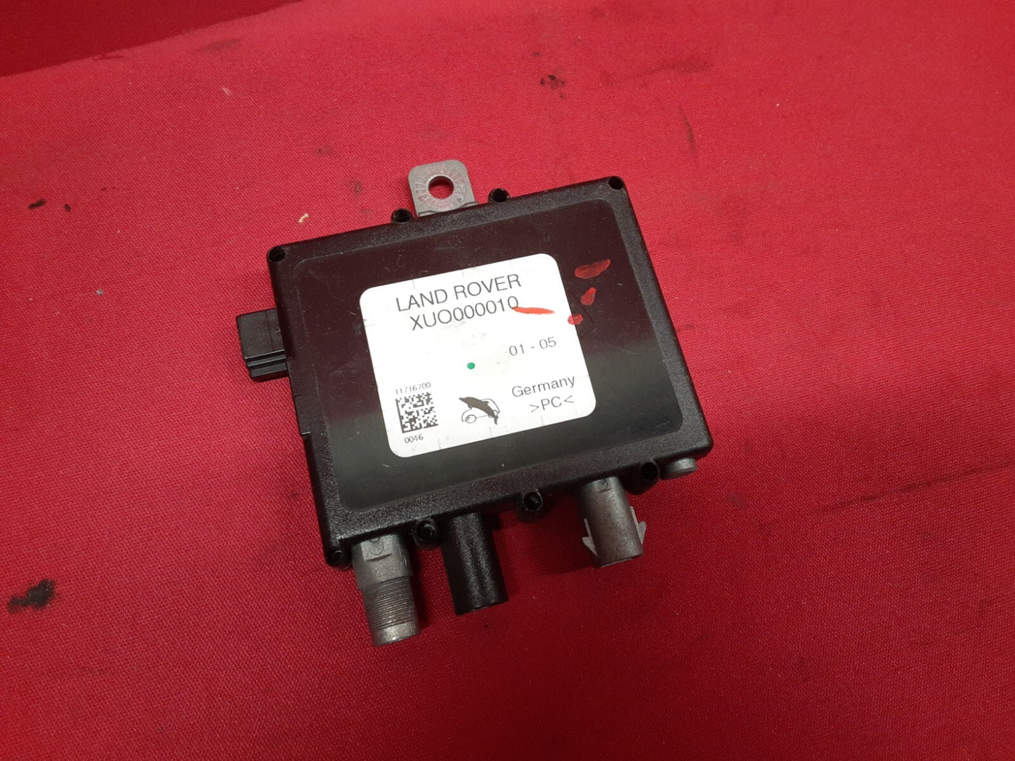 Land Rover Range Rover HSE Antenna Aerial AMP Amplifier Unit XUO000010