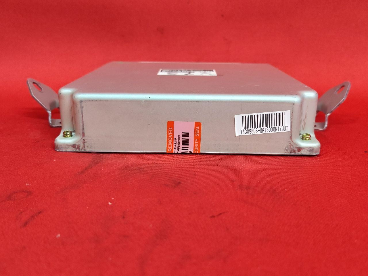 2004 Subaru Outback, Legacy, Baja 2.5L H4 Auto Trans Engine Control Module ECM