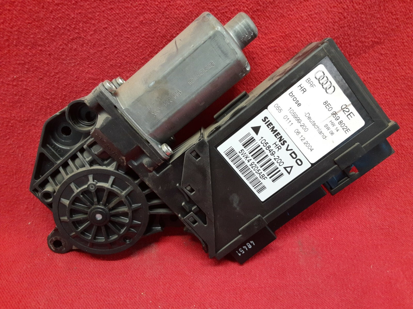 2002 - 2008 Audi S4 A4 & Quattro RIGHT PASSENGER REAR Window Motor 8E0-959-802
