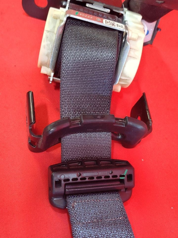 2013-2019 Dodge Ram REAR 2nd Second Row CENTER Shoulder Seat Belt Retractor