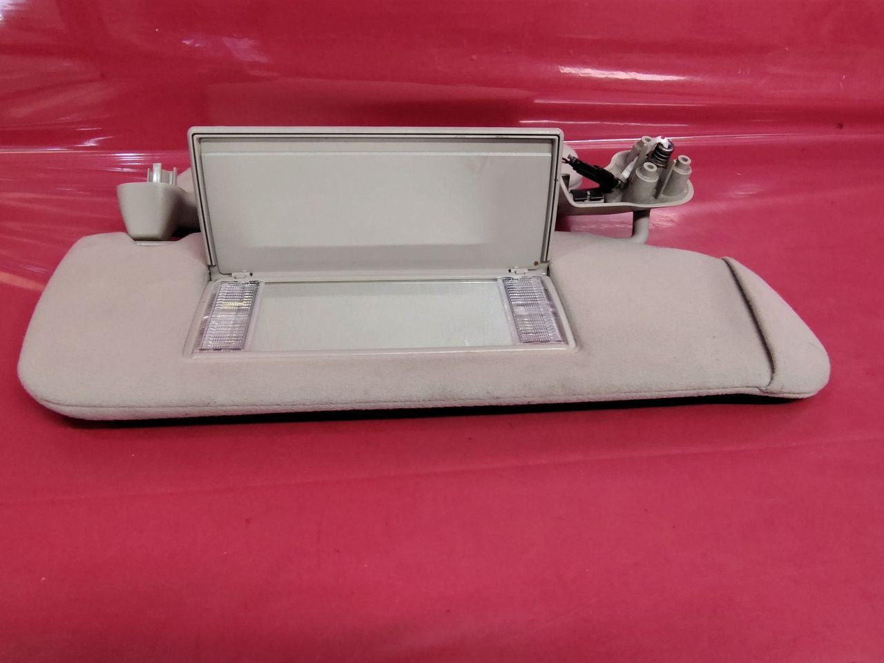 2003 2004 Chevy GMC Cadillac Sun Visor Sunshade Set Extended Illuminated SET