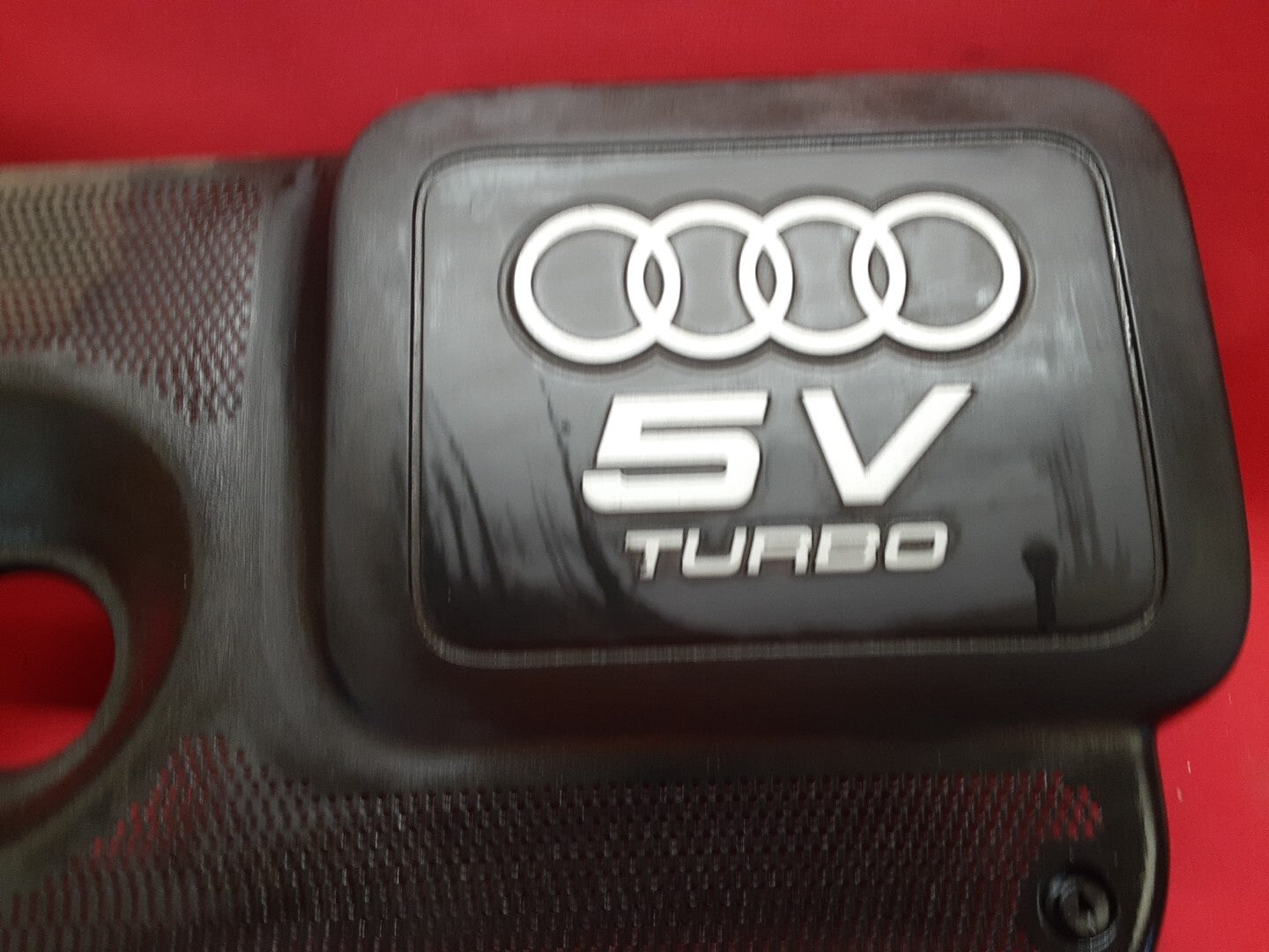 2000-2006 Audi TT 1.8t Quattro 5V Engine Cover 06A-103-724-G