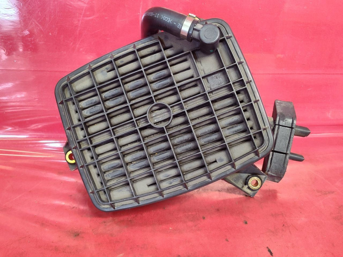 1996-2005 Audi A/S Avant Base Evaporative Emissions Fuel Vapor Charcoal Canister