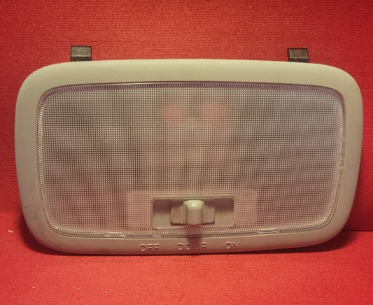 2010 - 2013 Kia Soul Dome Center  Light W/ Sunroof 92850-2H000QW / GRAY
