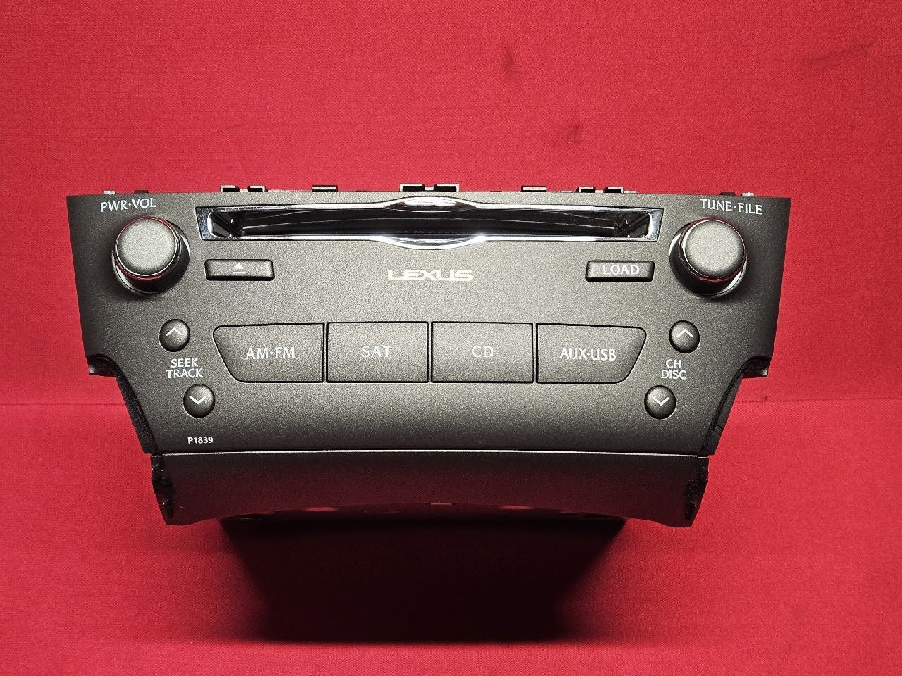 2010-2012 Lexus IS250 IS350 ISF Radio Stereo Unit P1839 w/ Sat / Nav / CD