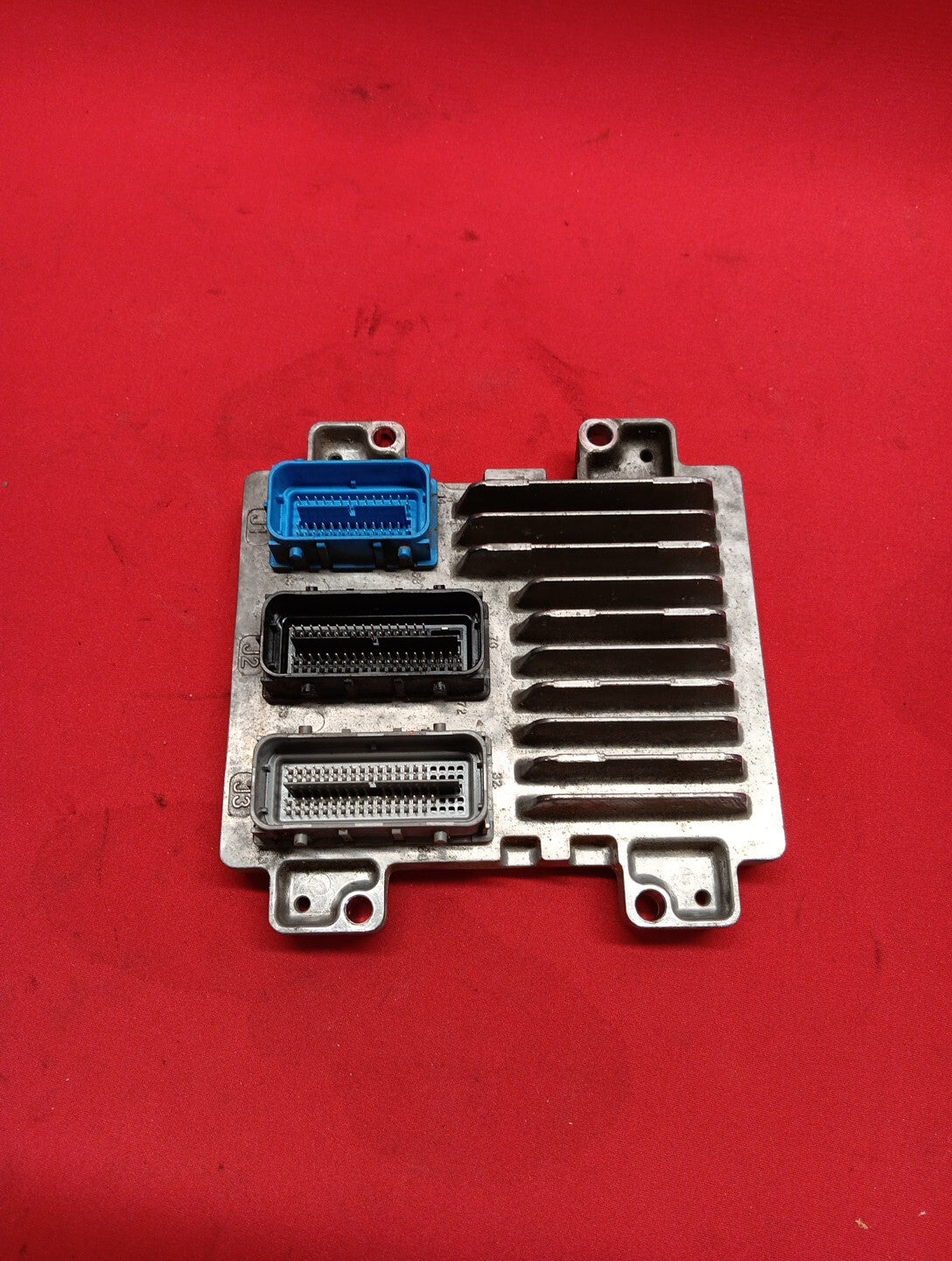 2014 Chevrolet Cruze ECM ECU Engine Control Module 12656958