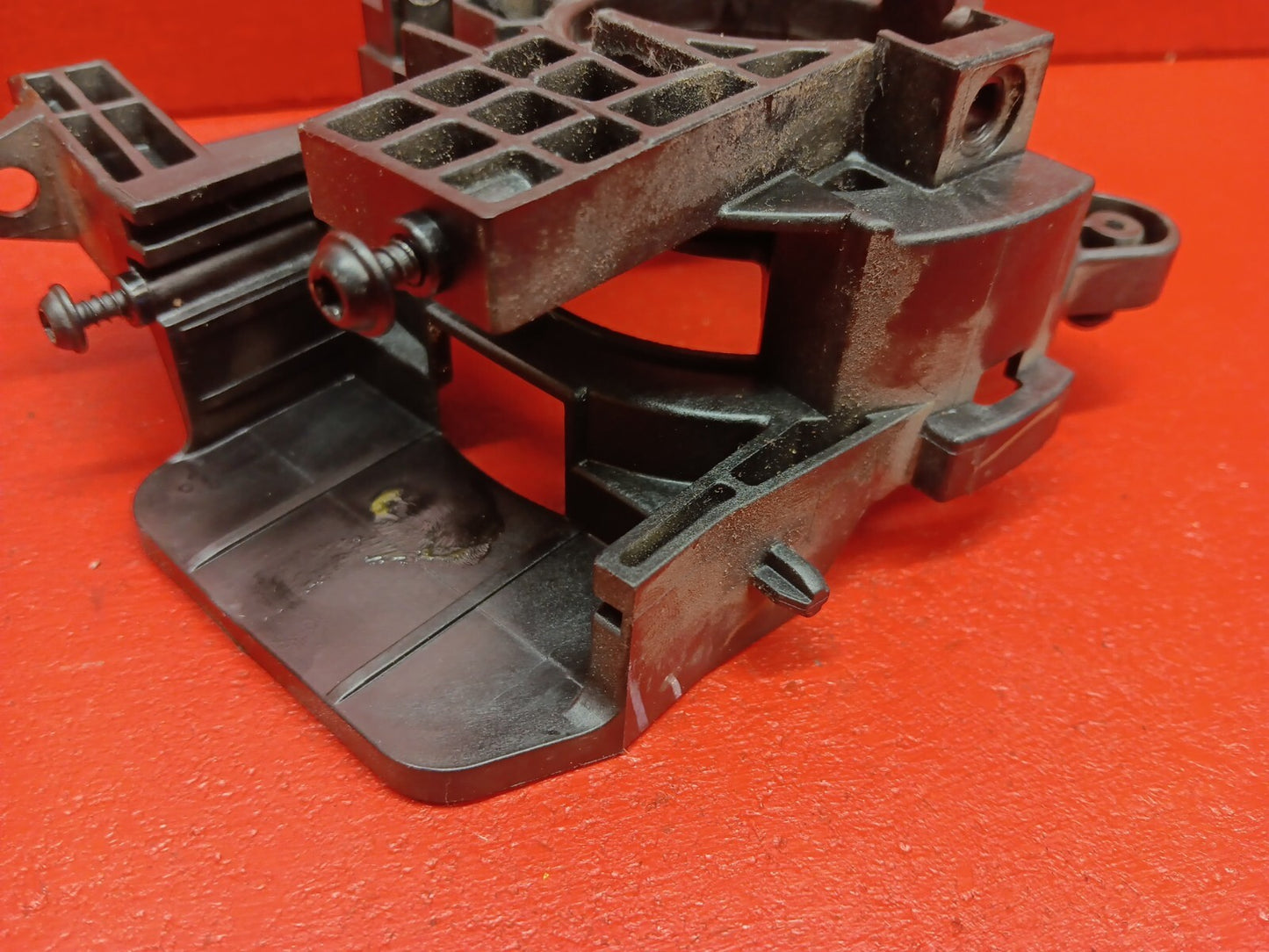2008 - 2012 Ford Escape / 08 - 11 Mariner Hybrid Steering Column Switch Housing