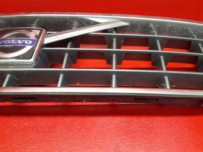 2003 - 2006 Volvo XC90 Front Grille 8620641