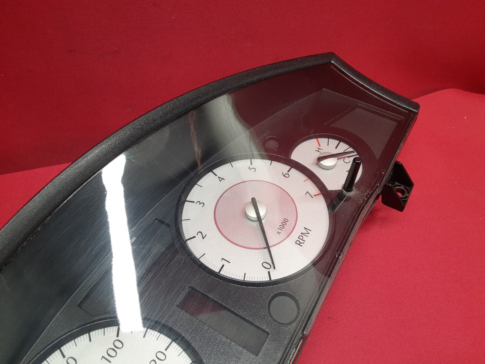 2009 Chrysler 300 Instrument Cluster Speedometer MPH 5172880AG