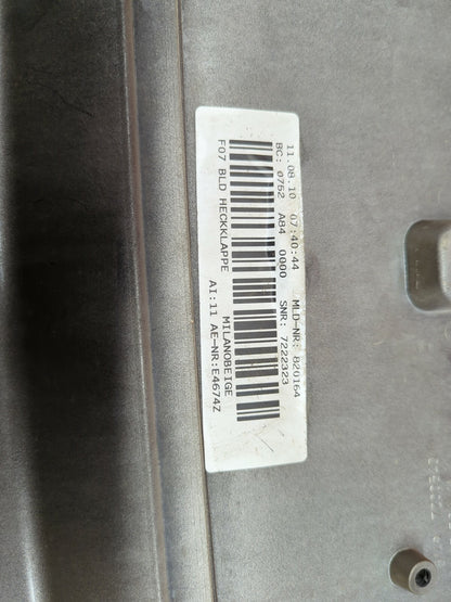 2010 - 2013 BMW 5 Series GT Trunk / Rear Lower Trim Moulding - 7200540 - A84 