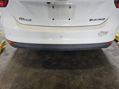 2012-2014 Ford Focus + EV Rear Bumper Cover w/ Park Assist PNYW30 Oxford White