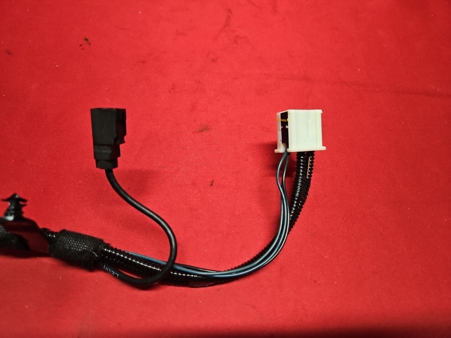 2010 - 2012 Land Range Rover 10-11 LR4 Radio Tuner Receiver Head Unit PIGTAILS