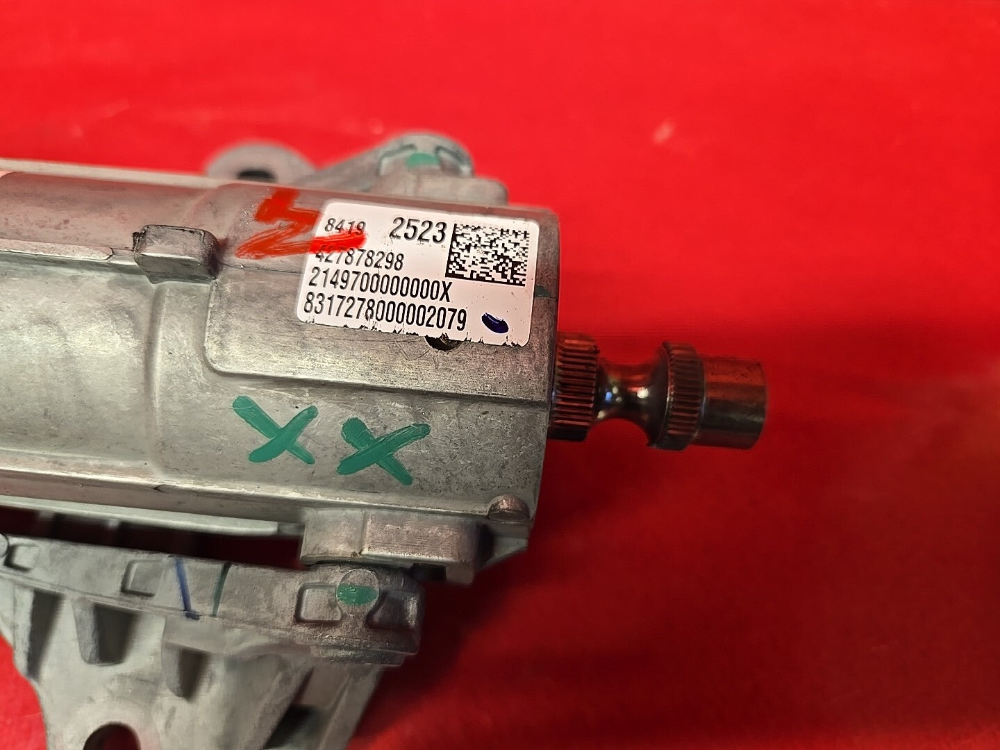 18 Buick Regal Sportback TourX 17-19 Acadia LaCrosse Manual Tilt Steering Column
