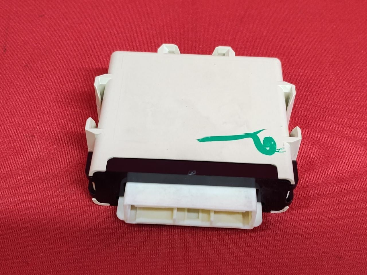 2015 2016 Subaru WRX STI Headlight Headlamp Leveling Control Module 84051VA010