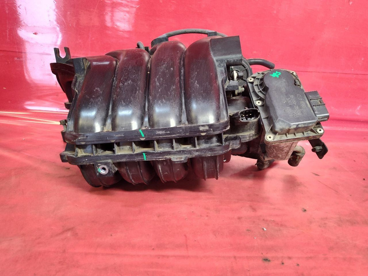 2012-2016 Kia Soul Rio / 12-17 Hyundai Accent Veloster 1.6L L4 Intake Manifold
