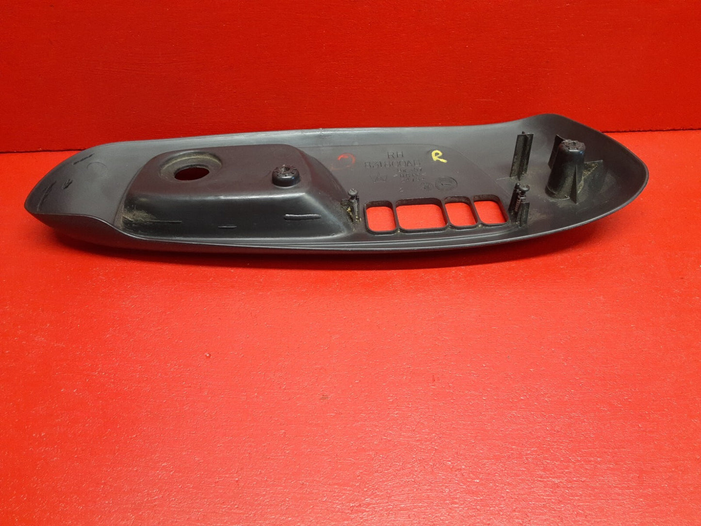 2001 Dodge Durango Power RIGHT PASSENGER Lumbar Seat Switch Bezel Trim 831800AB