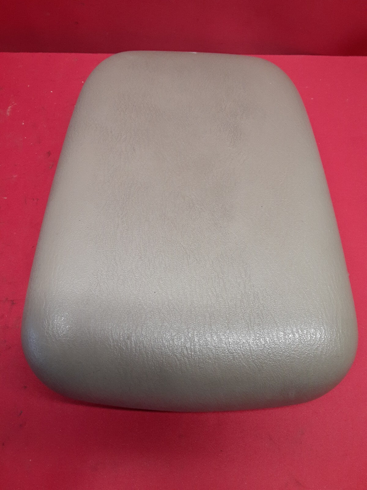2001- 2004 Jeep Grand Cherokee Laredo Floor Console Lid Arm Rest  5FW581T5AD TAN