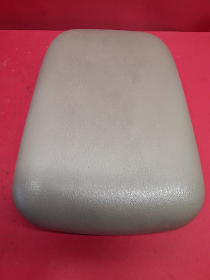 2001- 2004 Jeep Grand Cherokee Laredo Floor Console Lid Arm Rest  5FW581T5AD TAN