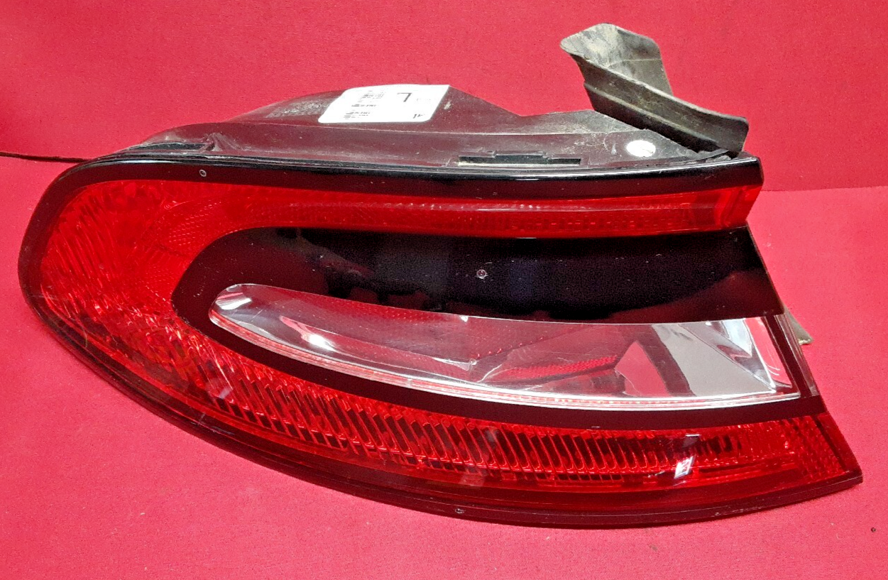 2013 - 2016 Dodge Dart LEFT DRIVER Tail Light Corner Lamp 68081394AG