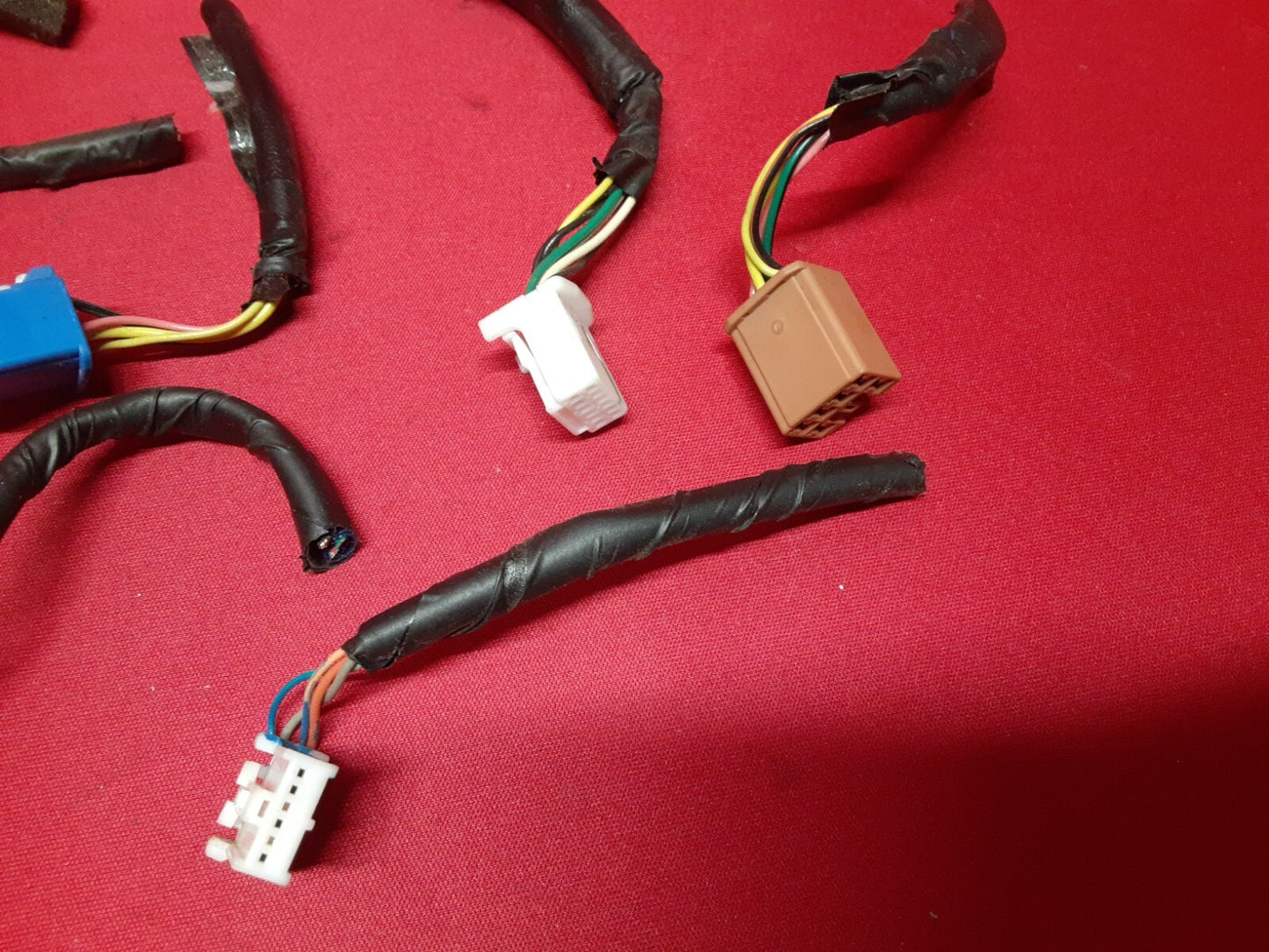 2011 Kia Sorento Heated Seat 12V Dash Unit 933002P030CA / 847301U000CA -PIGTAILS