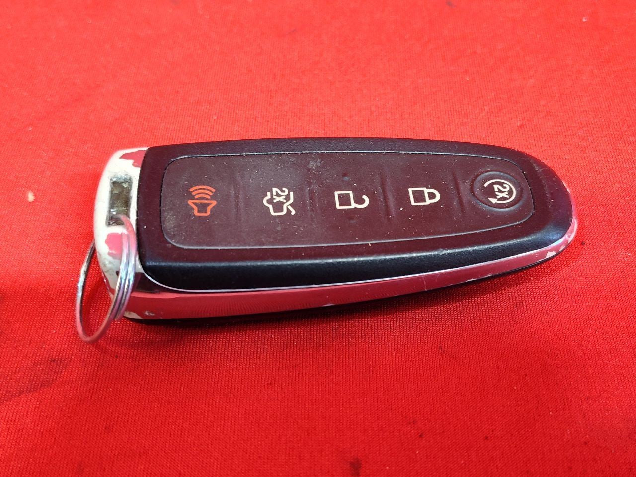 2012-2014 Ford Focus / 16-18 C-Max Ignition Transceiver Door Lock Key Fob Set