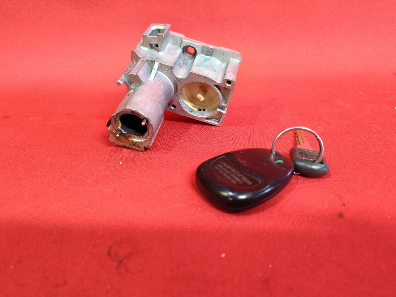 1998-2000 Chevy GMC Cadillac Ignition Lock Cylinder Door Tumbler Switch Key Set