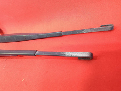 2005-2007 Land Rover LR3 Right Left Windshield Wiper Arm Set to VIN:7A434888 