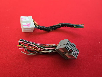 2000 2001 Nissan Maxima 3.0L V6 Auto Transmission Control Module TCM - PIGTAILS