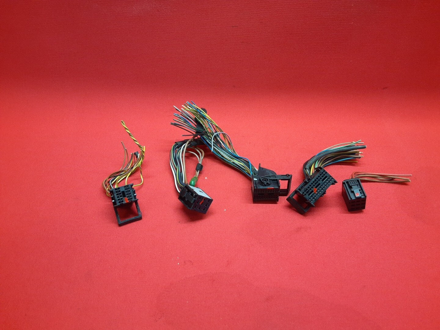 2003-2005 Range Rover HSE 4.4L ECM ECU Engine Control Module Pigtails NNN000390