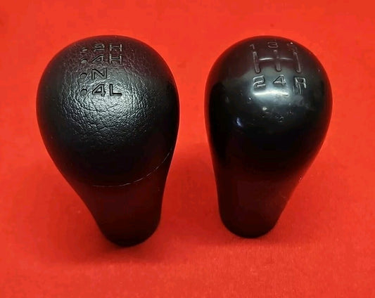 88-95 Nissan Pathfinder / 90-94 D21 Manual Gear Shift & Transfer Case Knobs