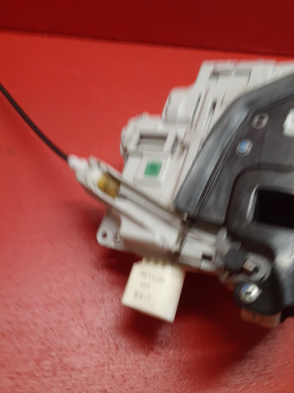 2003-2009 Audi A4 Quattro S4 RS4 FRONT RIGHT PASSENGER Door Latch Lock Actuator