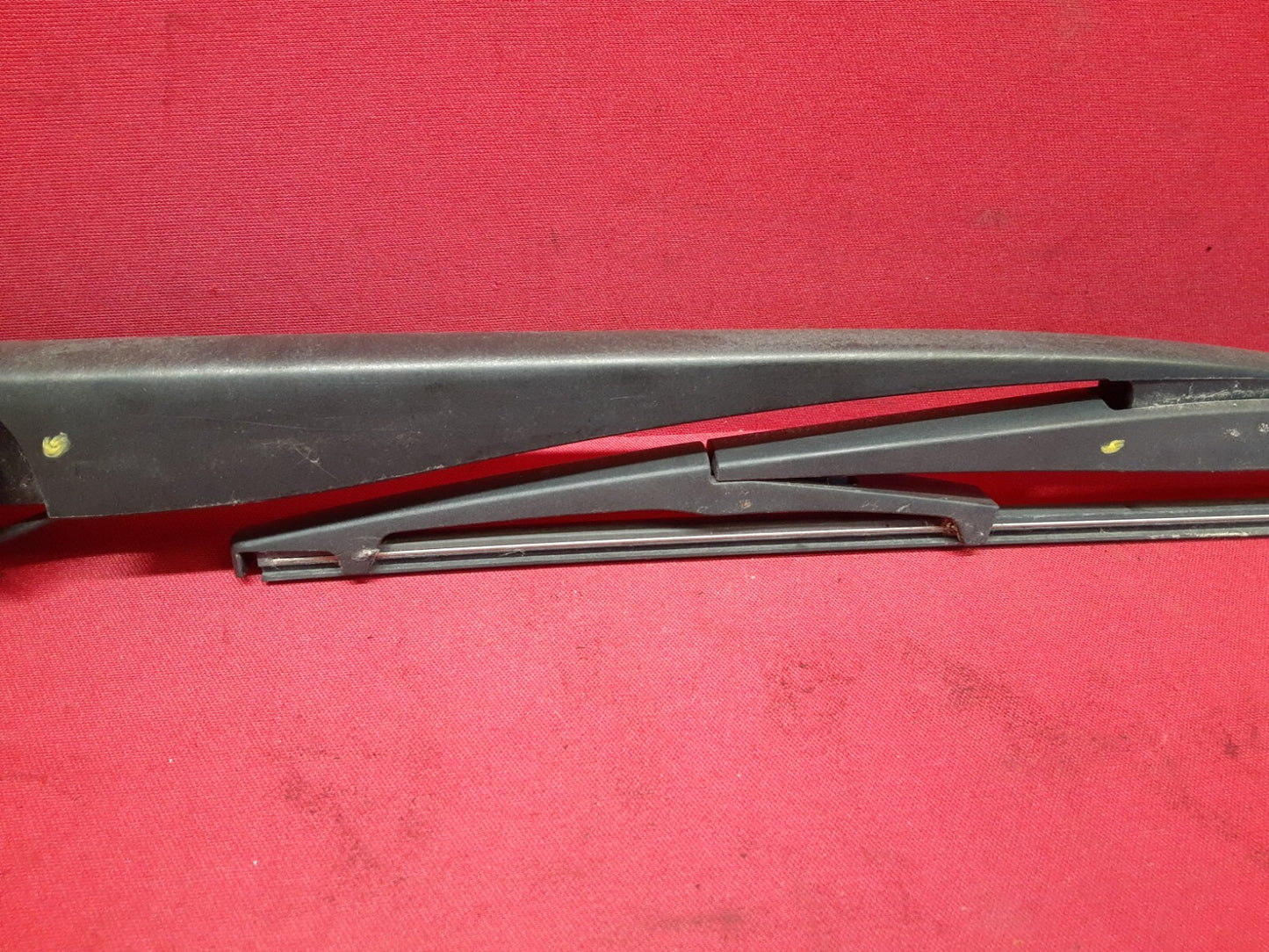 2003 - 2008 Honda Pilot REAR BACK TAILGATE TRUNK GLASS Windshield Wiper Arm