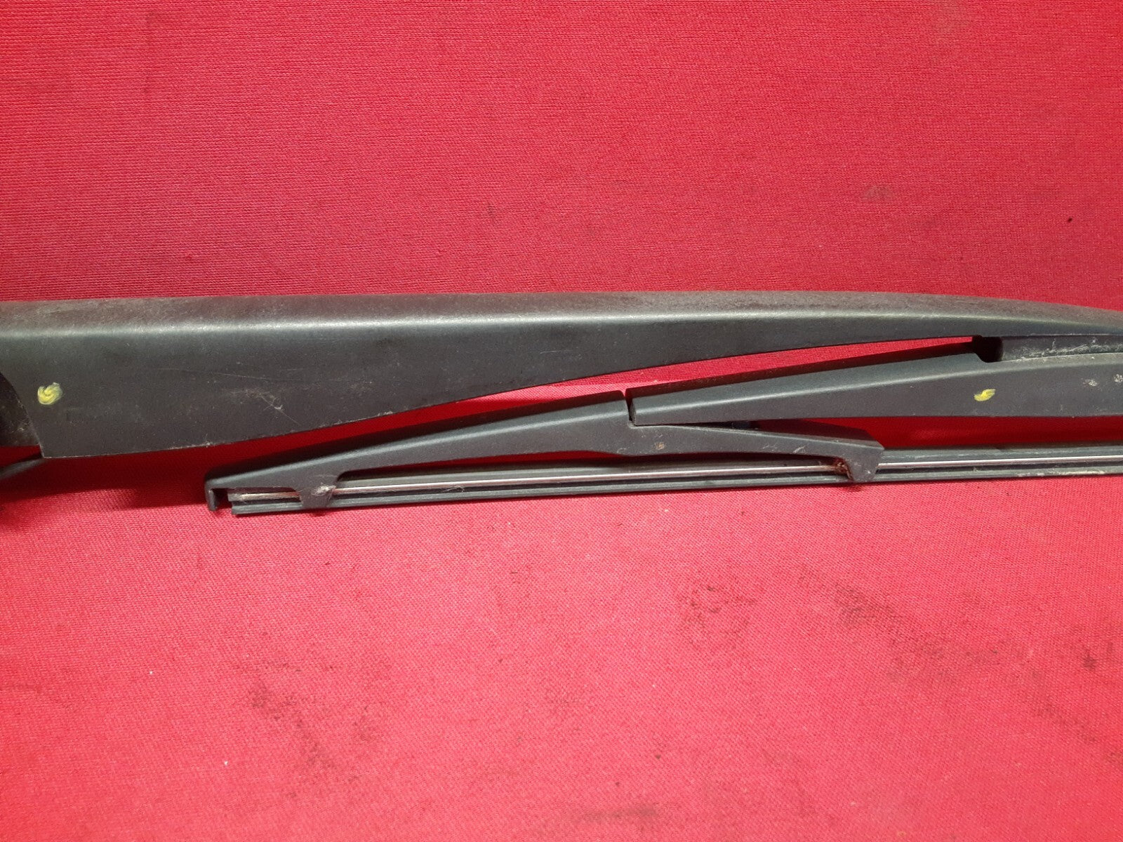 2003 - 2008 Honda Pilot REAR BACK TAILGATE TRUNK GLASS Windshield Wiper Arm