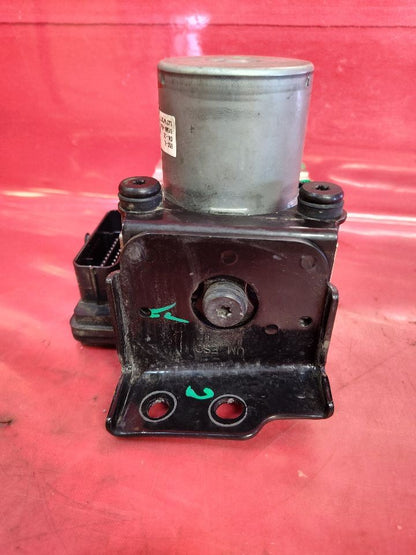 2016-2018 Kia Sorento AWD Basic Feature Anti-Lock Brake ABS Pump - 81k Miles