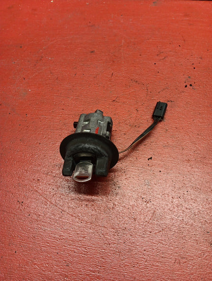 2000-2005 Gm Multi vehicle Ignition Lock Cylinder W/ Key 25832352