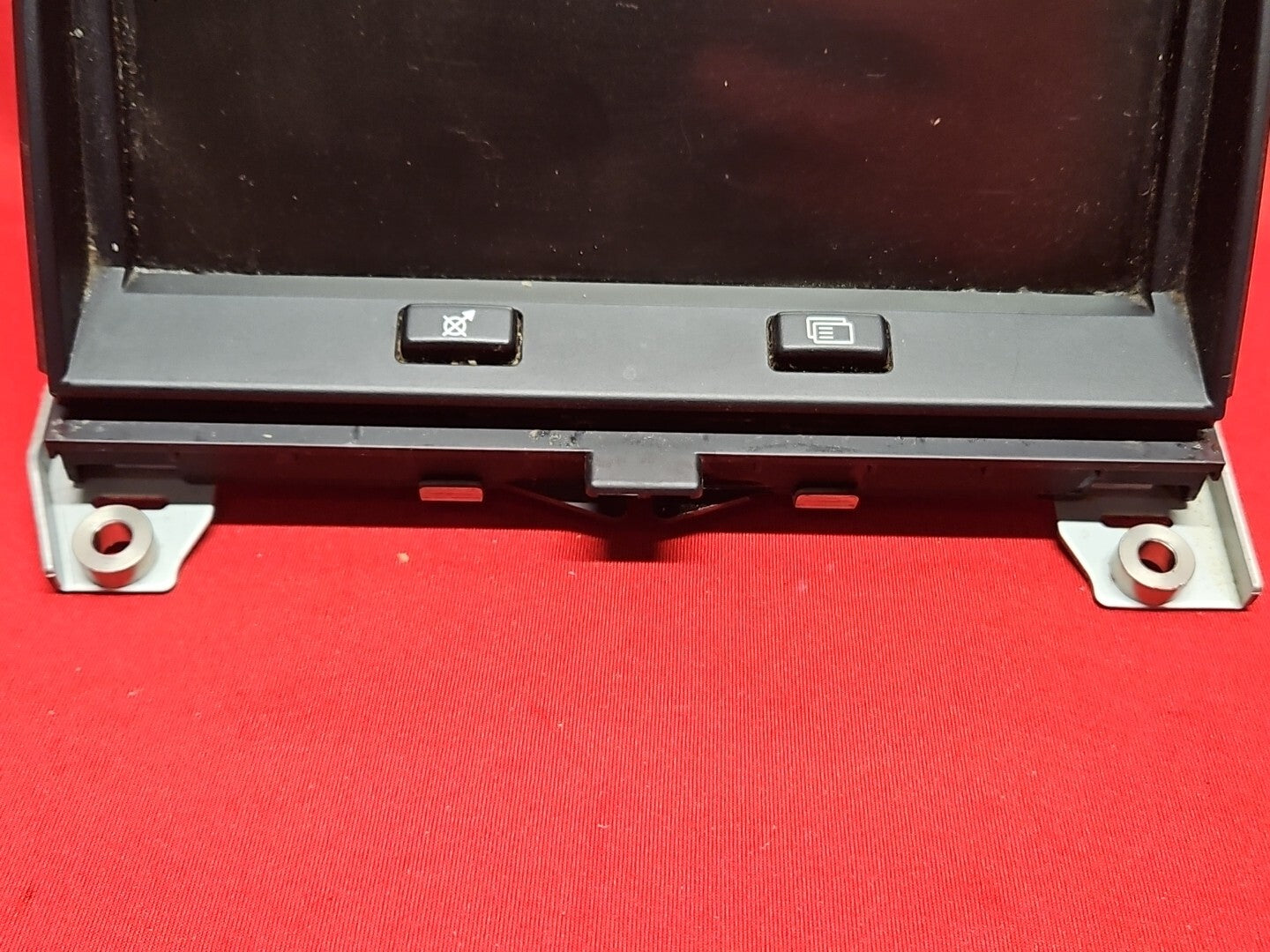 2007 Land Rover Range Rover Sport HSE Front Dash Navigation GPS Radio Display