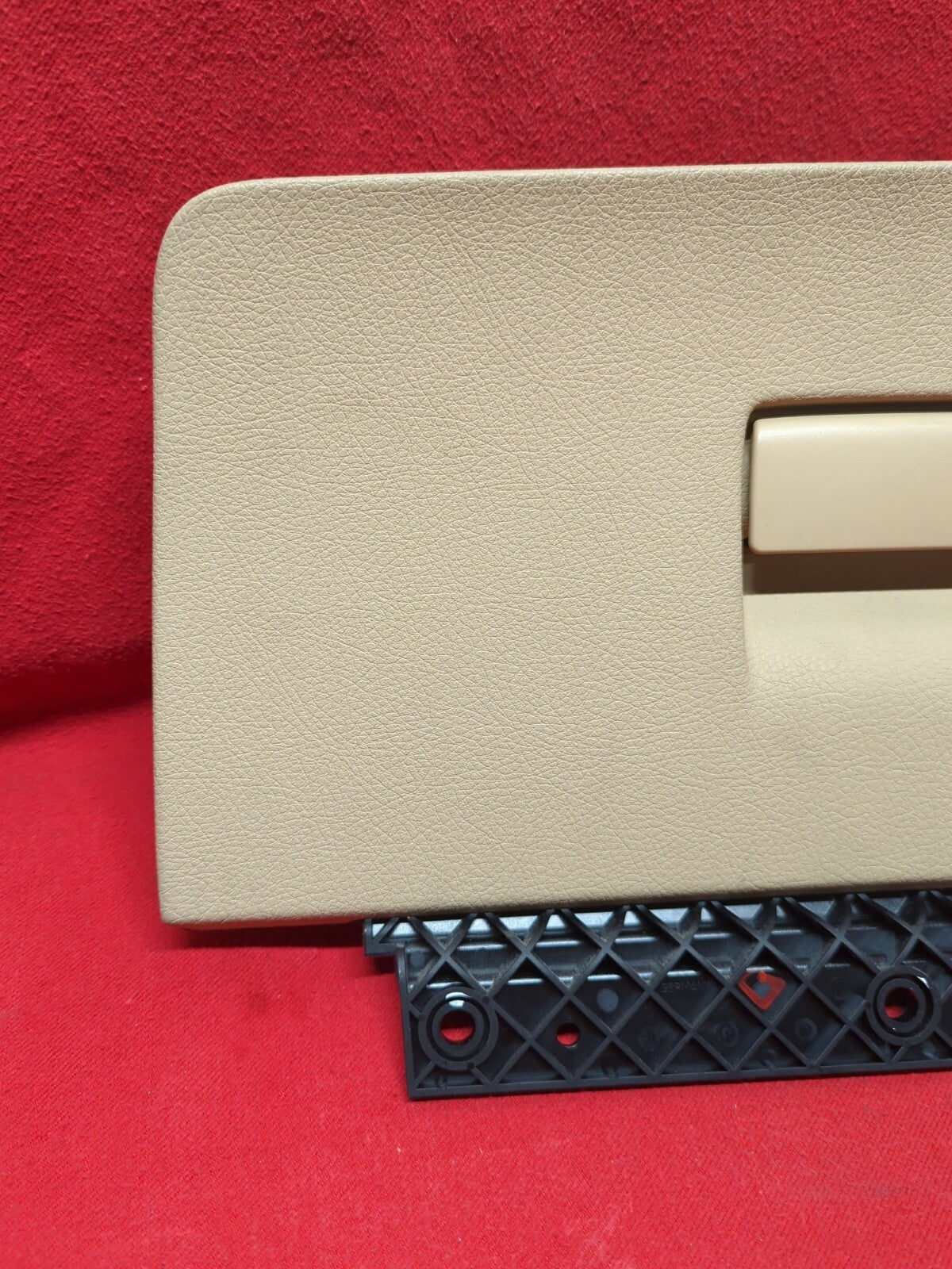 2010 - 2017 BMW 5 Series " GT " Glove Box Compartment Door Dakota / Veneto Beige