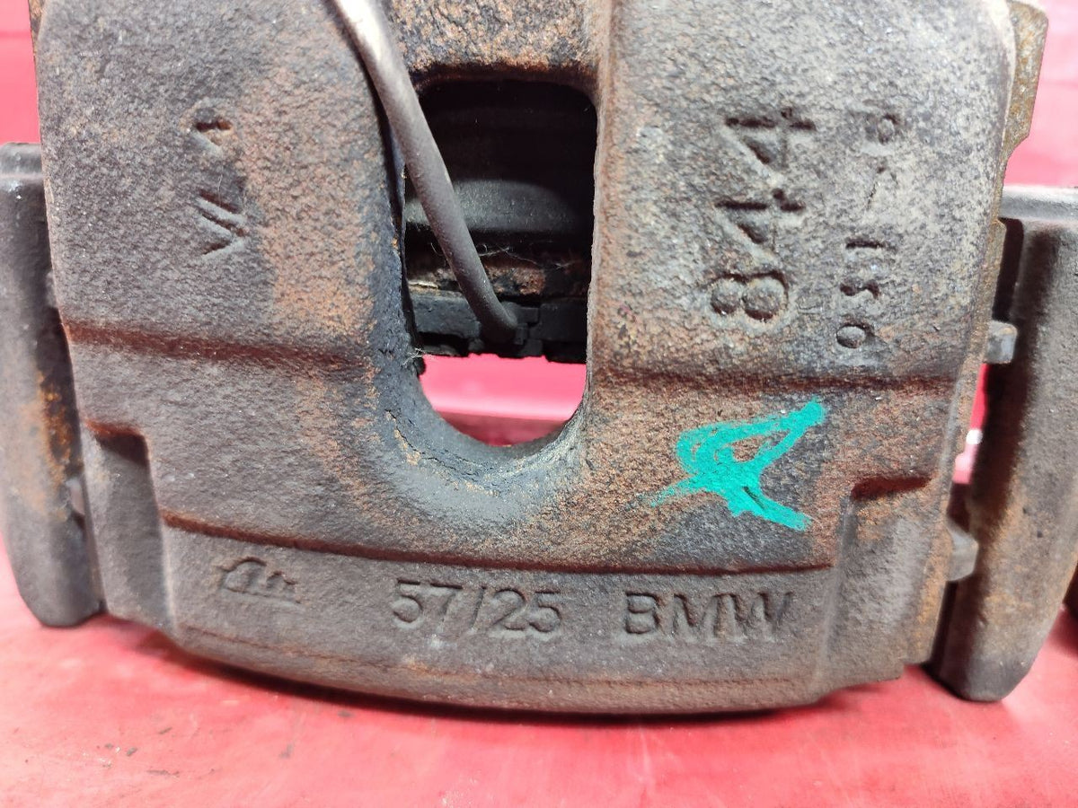2004-2010 BMW X3 / 01-06 330i 330Ci Right Left FRONT Brake Caliper Set 127k