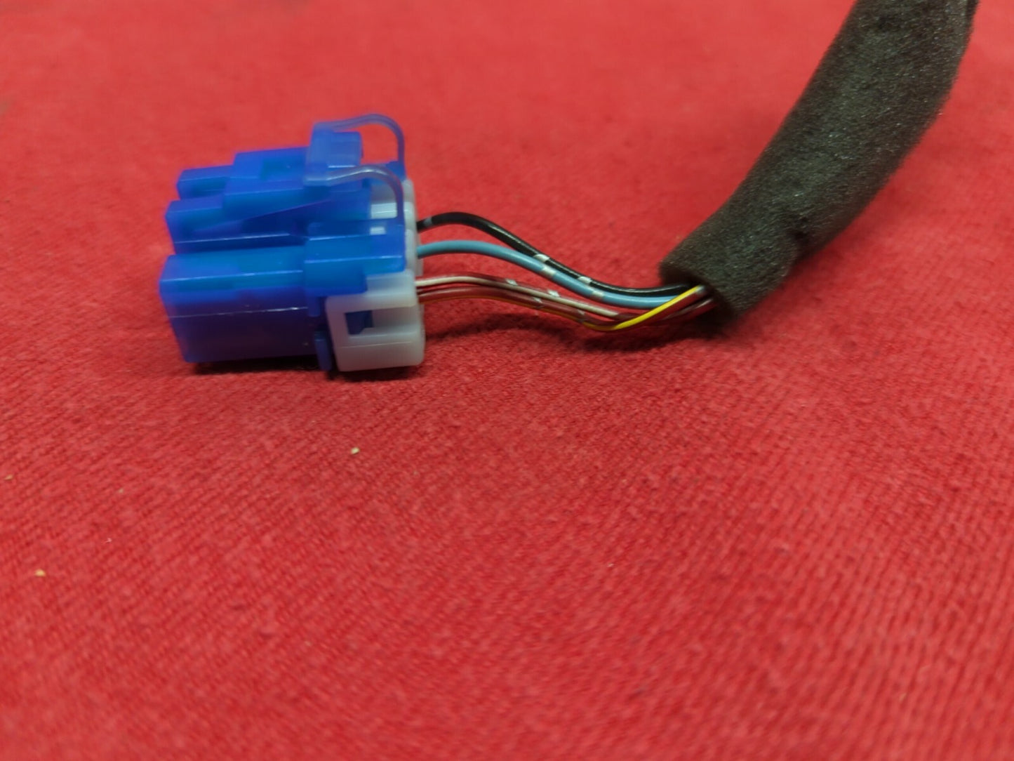 Infiniti 1999 - 2001 I30 2002 - 2004 I35 Traction Control TCS Switch PIGTAIL