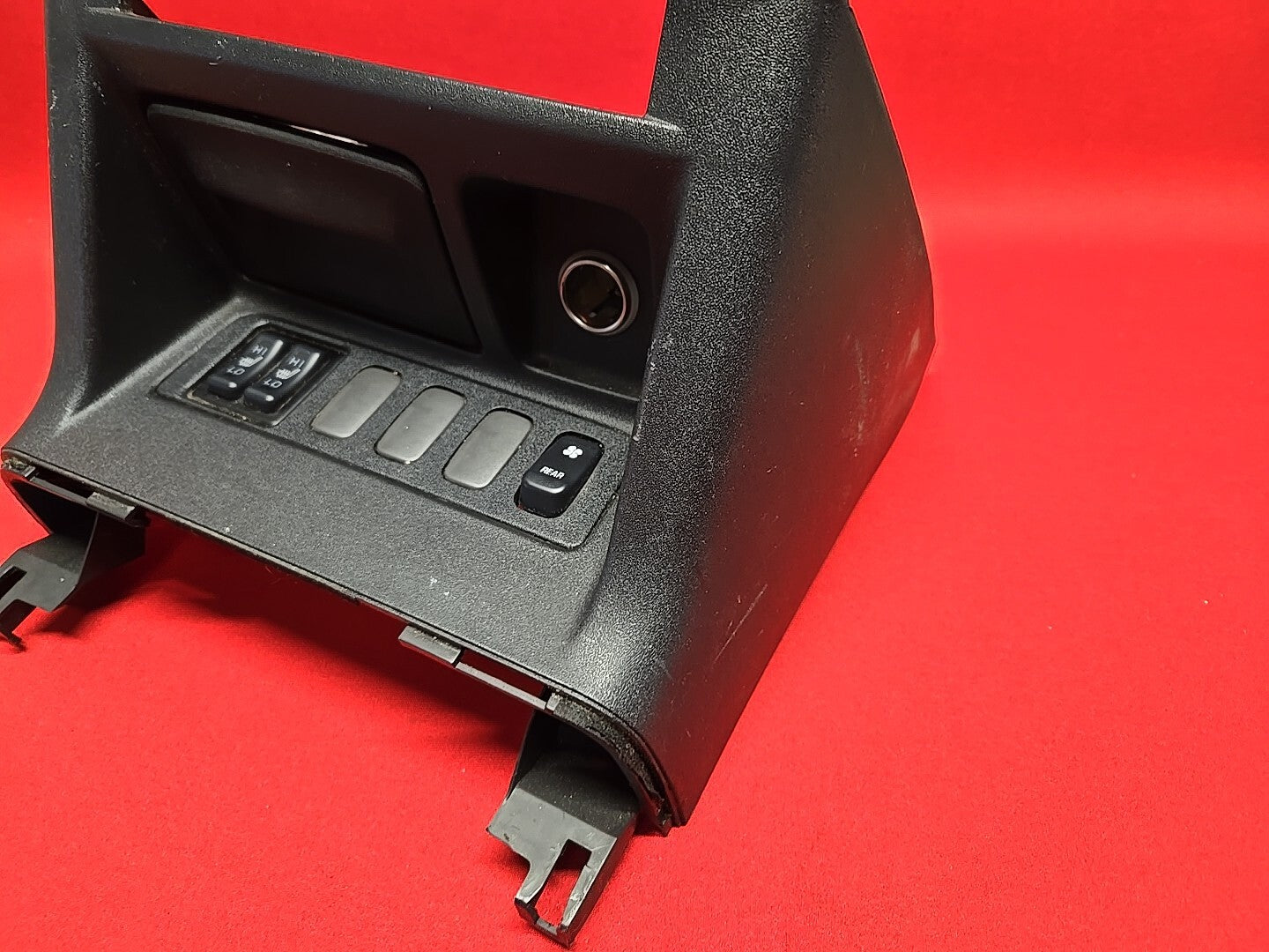 2001 - 2006 Mitsubishi Montero UPPER Center Console Ash Tray Heated Seat Bezel