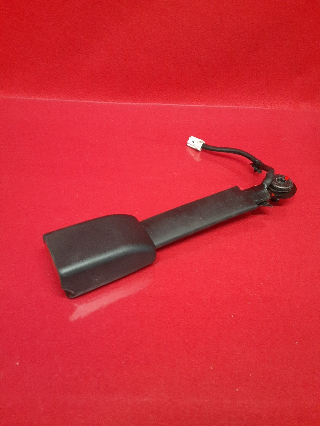 2013-2020 Infiniti JX35 QX60 Front Left / Right OEM Seat Belt Buckle Unit