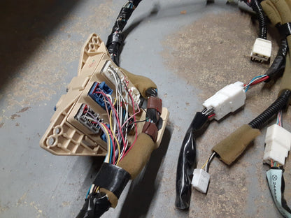 2004 - 2007 Toyota Highlander Instrument Panel Wiring Harness   82141-48A40