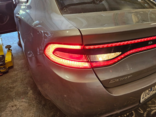2013 - 2016 Dodge Dart LEFT DRIVER Tail Light Corner Lamp 68081394AG