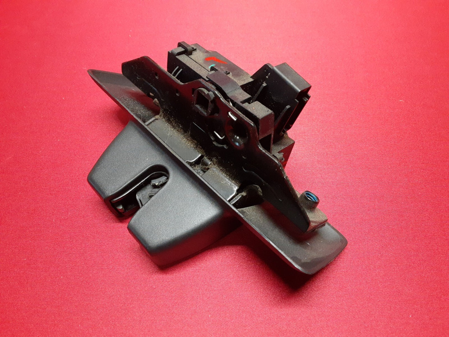 2012 - 2023 Chevy Buick Cadillac GMC Rear Liftgate Hatch Latch Lock Actuator