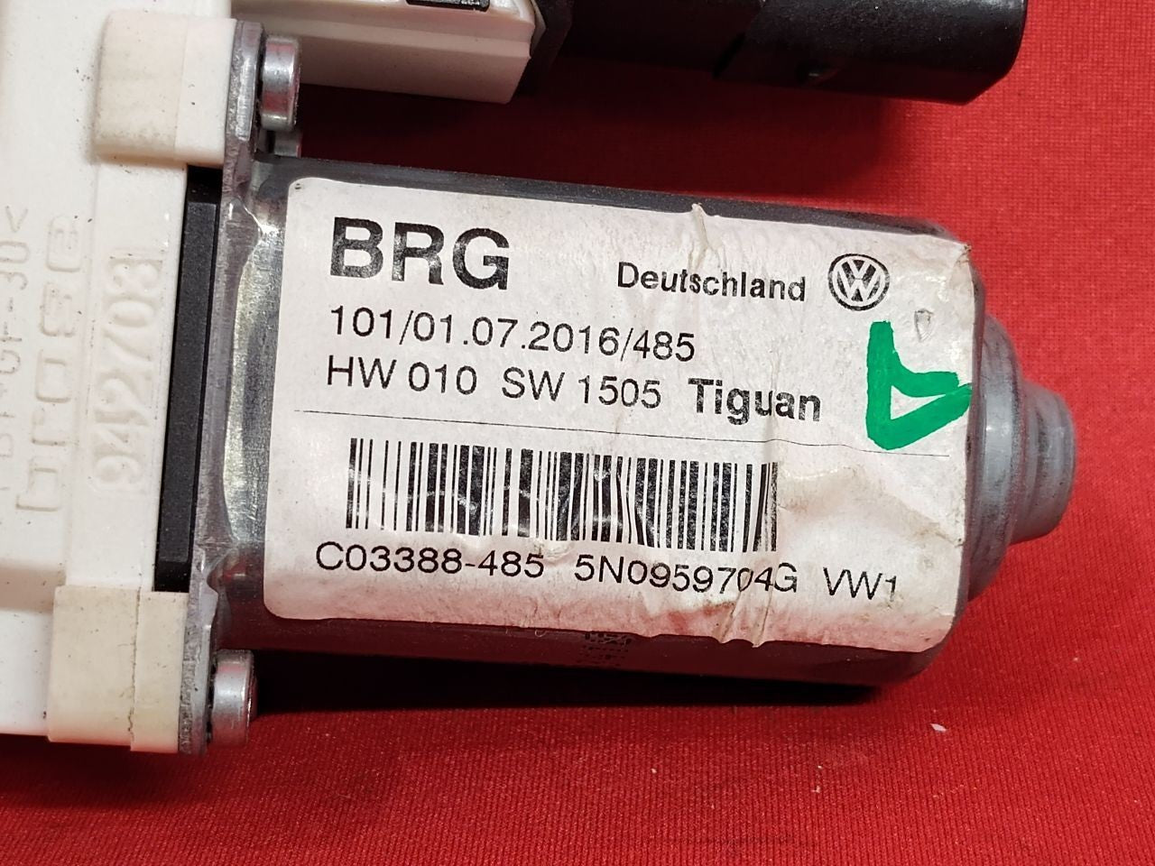 2012-2018 VW Volkswagen Tiguan REAR RIGHT PASSENGER Door Power Window Motor