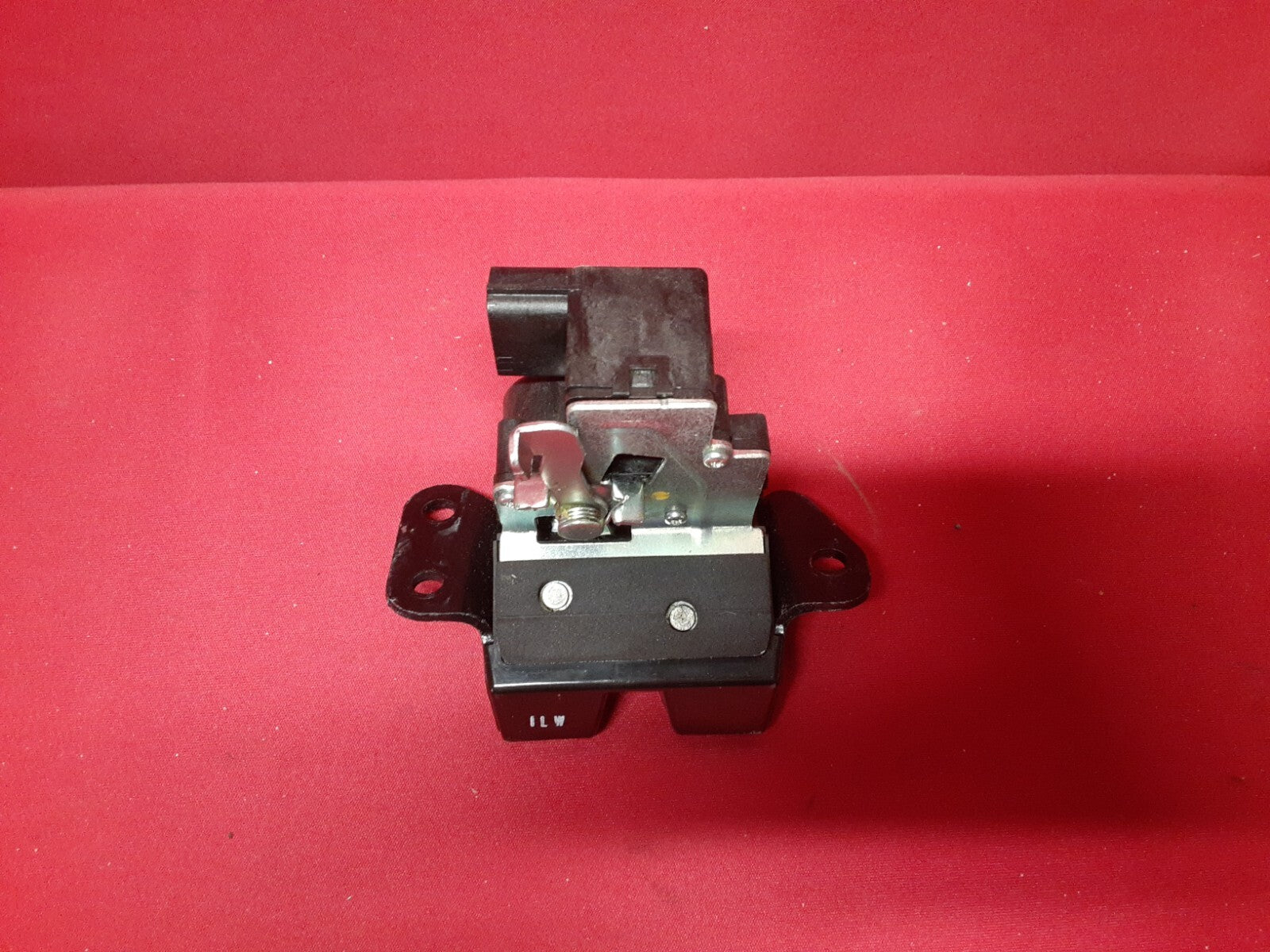 2013 - 2019 Kia Hyundai Liftgate Hatch Rear Cargo Latch Lock Actuator 812302W000