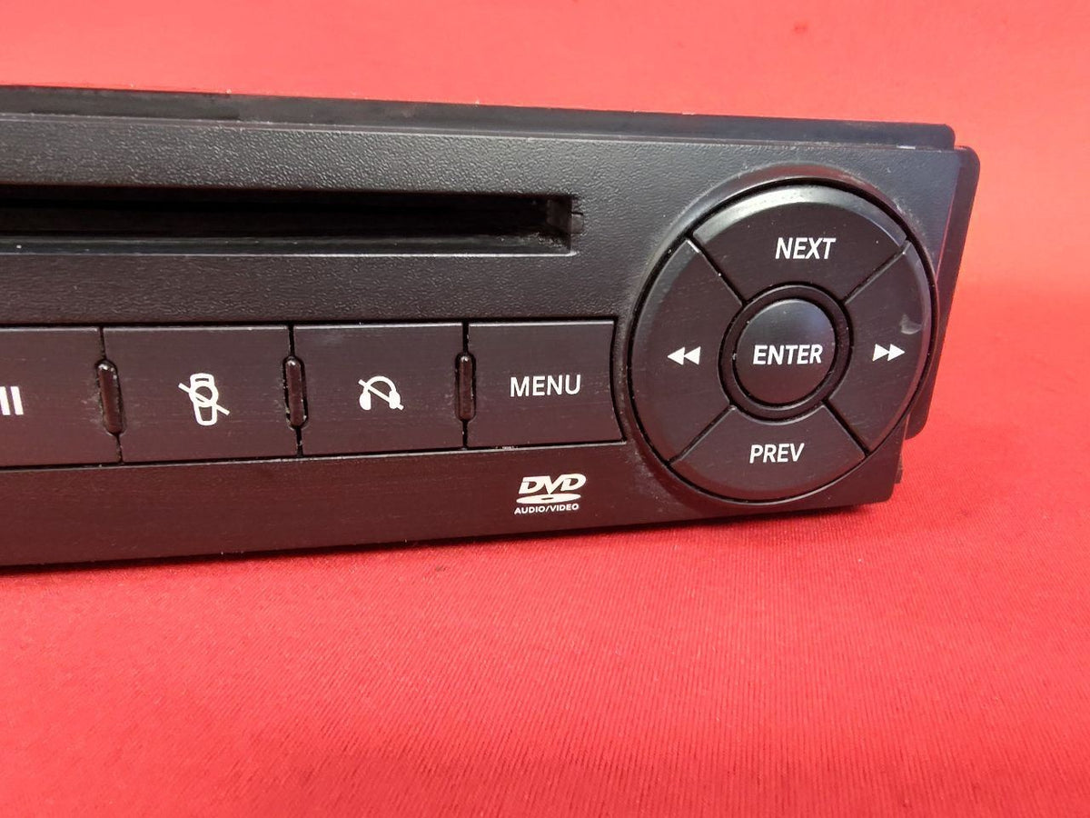 2010 2011 Town & Country / Grand Caravan Single Disc DVD Player 5064063AE