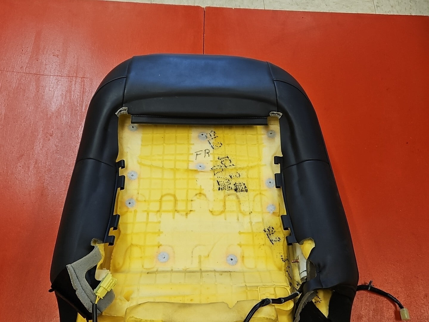2013 - 2020 Infiniti QX60 / JX35 Pathfinder - Passenger Front Seat Cushion Black