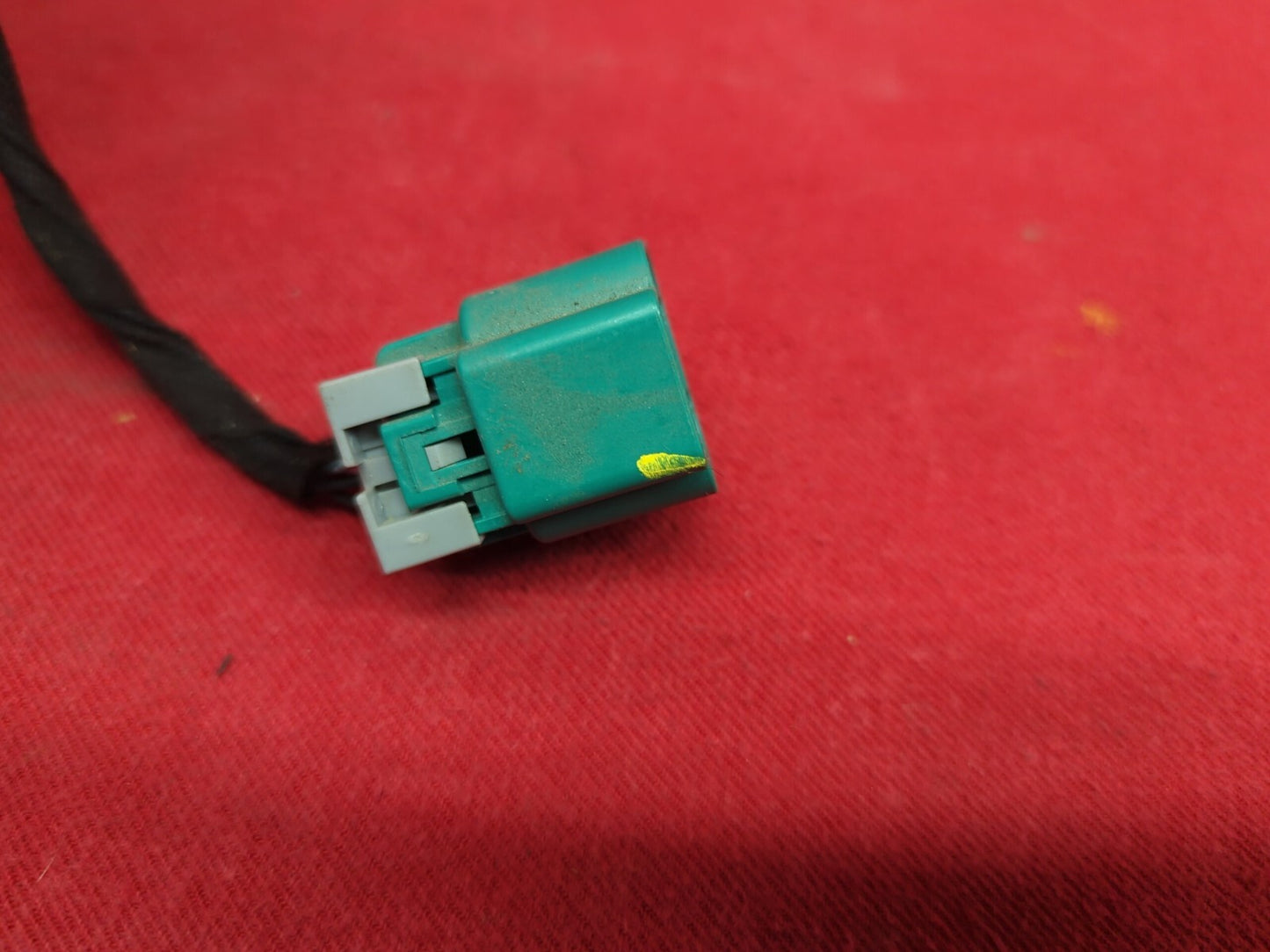 2007 - 2017 Multiple GM Vehicles - Rear Latch / Hatch / Tailgate - PIGTAIL